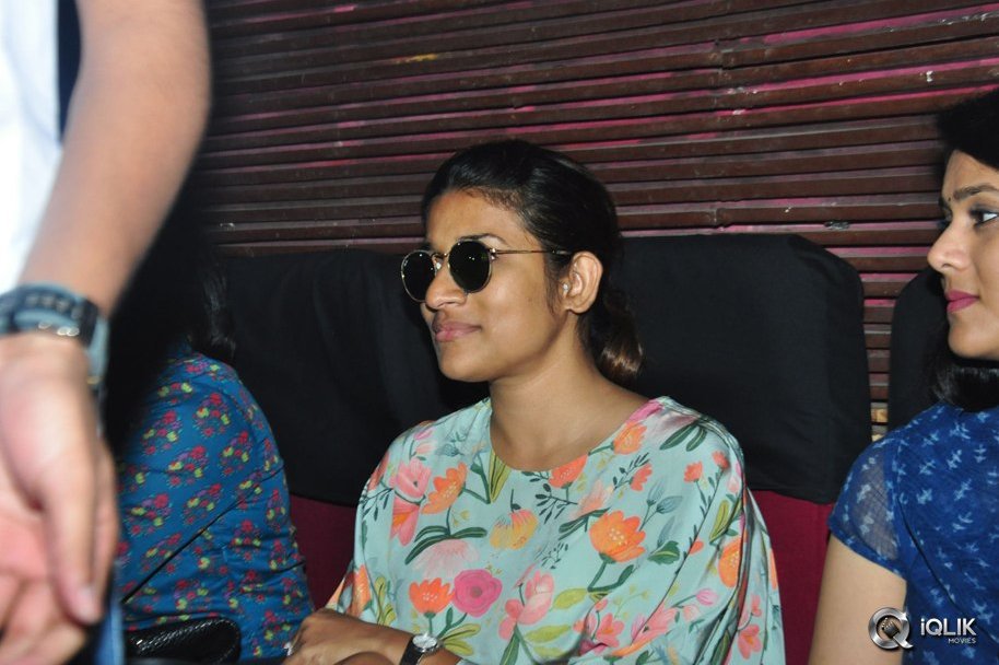 Celebs-at-Khaidi-No-150-Movie-Screening